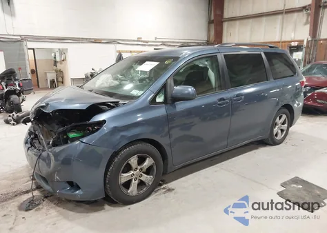 2015 Toyota Sienna Le 8 Passenger from USA, damaged, VIN 5TDKK3DC7FS663029